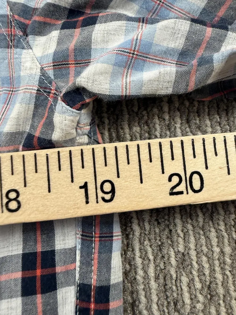 7 Diamonds Shirt Mens Small Blue Plaid Long Sleeve Button Up Lightweight Casual